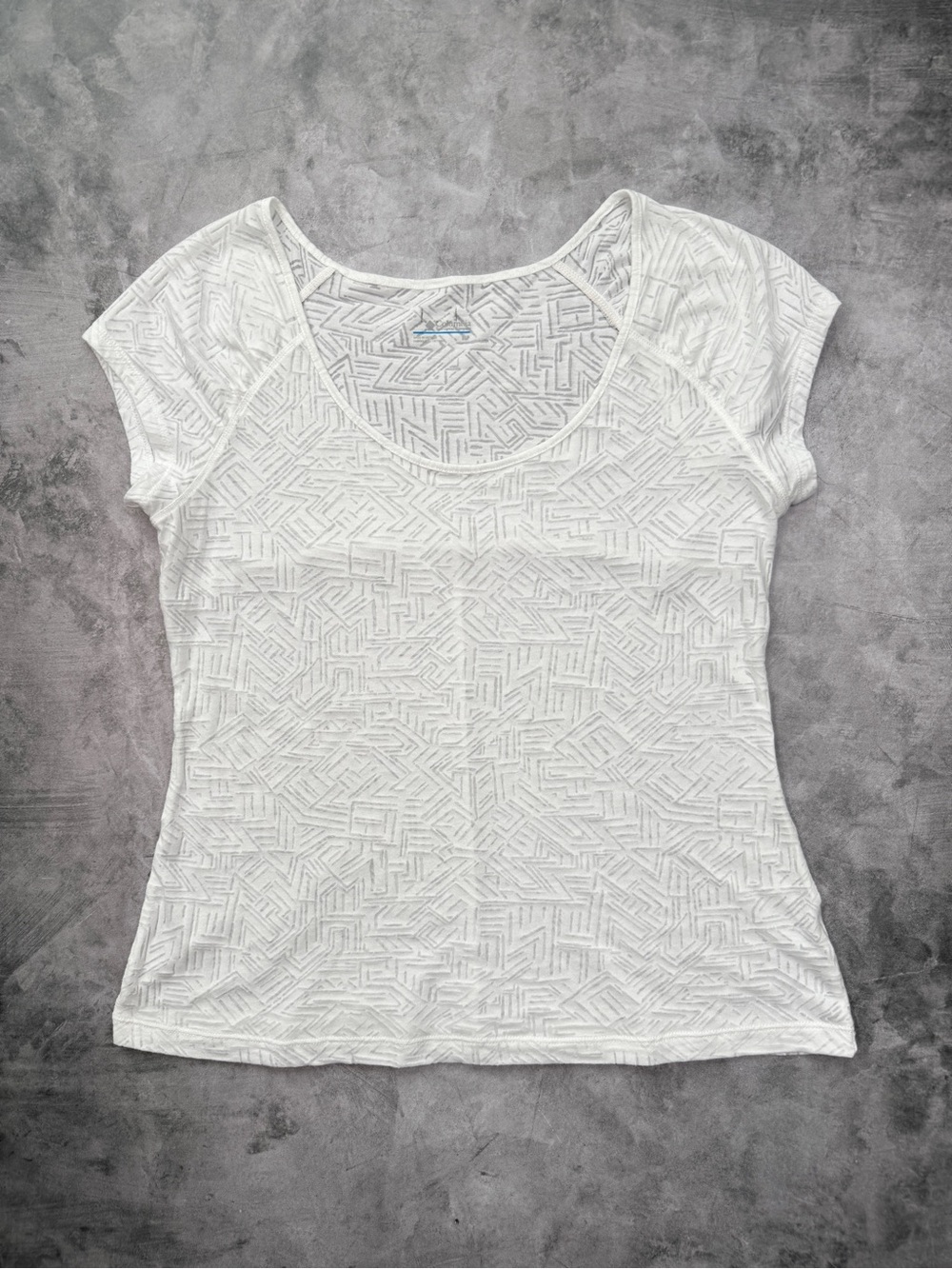 Columbia‎ Sheer Geometric Print Tee Sz S White Scoop Neck Cap Sleeve Relaxed Fit